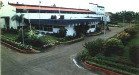 Hogamas Plant at Ahmednagar.jpg (8158 bytes)