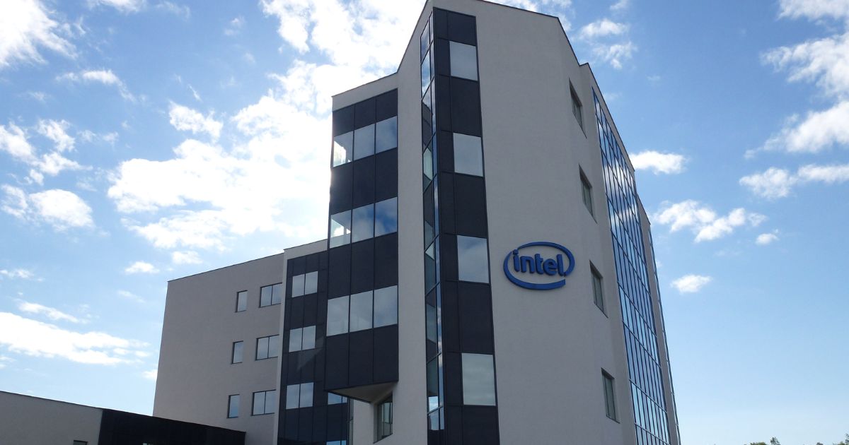 Intel to receive a $3.2 billion grant for a $25 billion chip plant in southern Israel