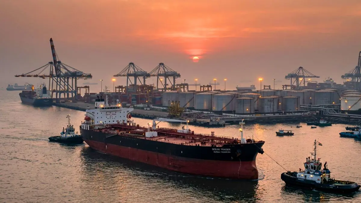India Allows Limited Flexibility for Oil Shipments Amid Hormuz Disruptions