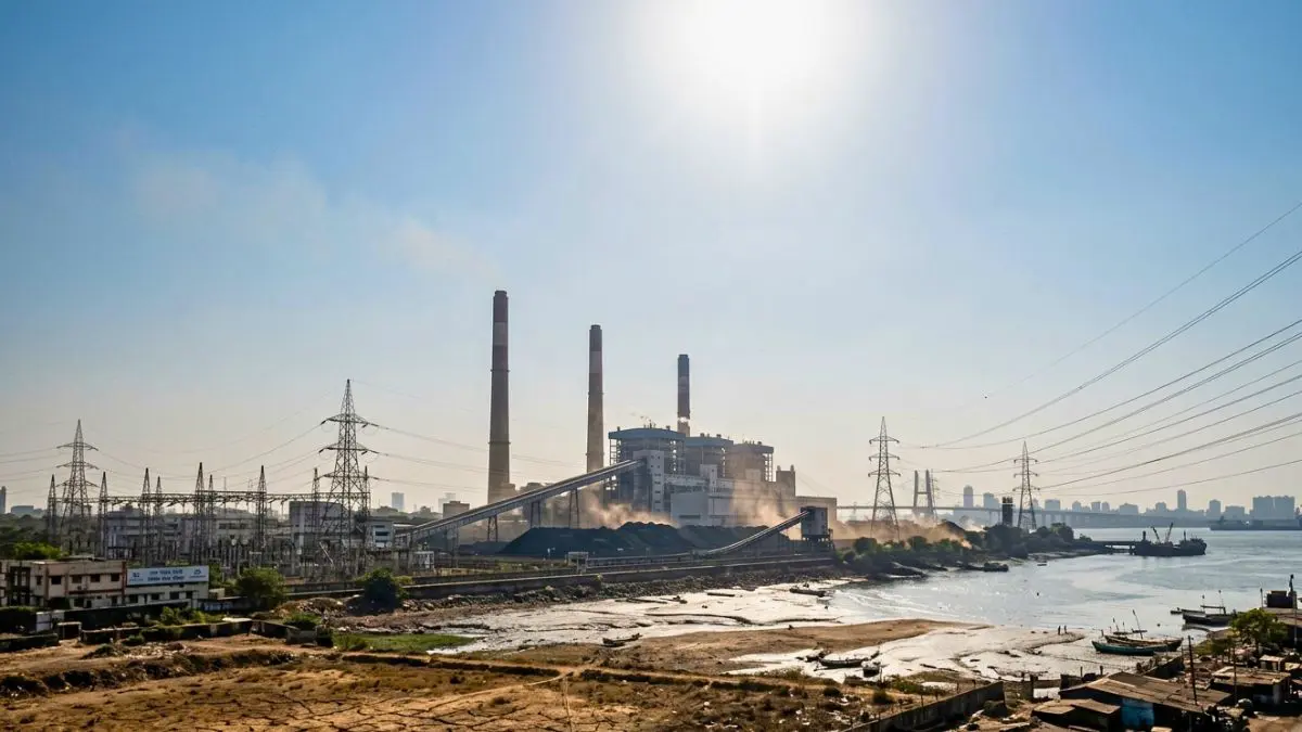 India Defers Coal Plant Maintenance, Invokes Emergency Measures to Manage Summer Power Demand