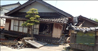 Earthquake of 7.6 magnitude strikes Japan, but tsunami threat passes off