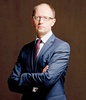 PM Yatseniuk accuses Putin of trying to destroy Ukraine