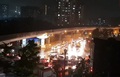 Mumbai flooded in monsoon's first heavy rainfall