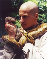 Traces of 'relic venom' in python bites misguide diagnosis | Domain-b.com